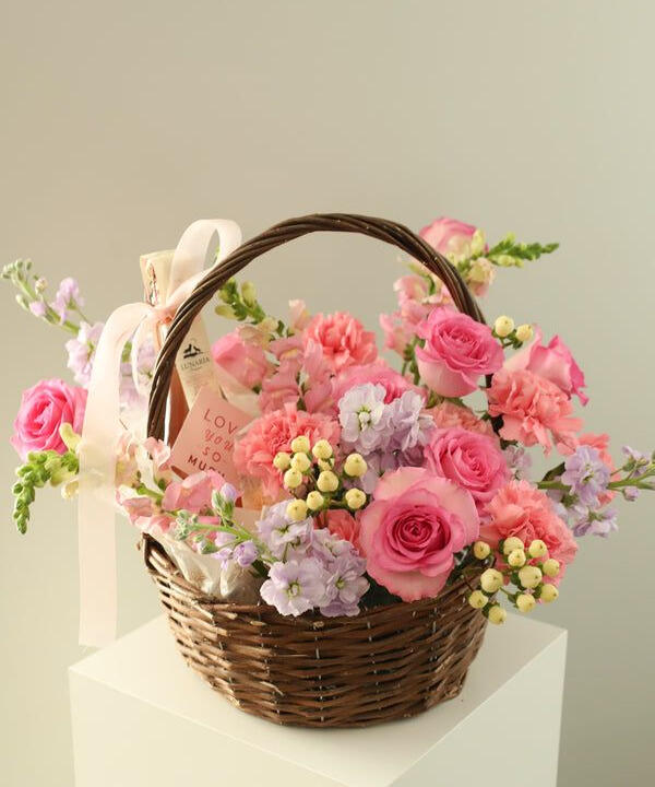 Luxe Small Basket Bouquet $98